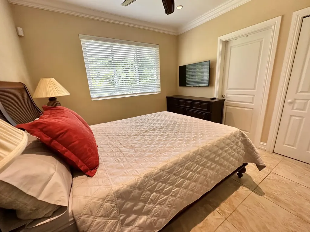 South Ocean Boulevard New Providence Paradise Island BS