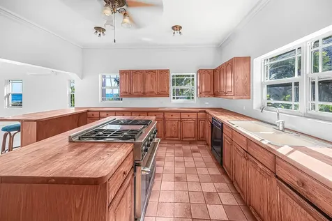 Blackbeards Cove New Providence Paradise Island BS