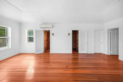 Blackbeards Cove New Providence Paradise Island BS