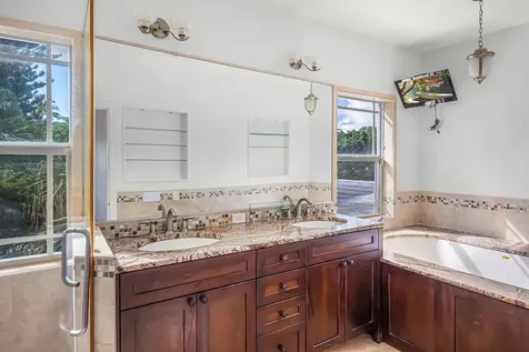 Blackbeards Cove New Providence Paradise Island BS