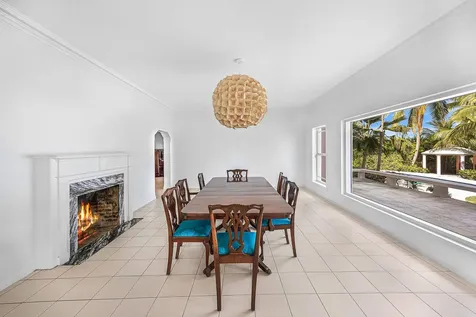 Blackbeards Cove New Providence Paradise Island BS