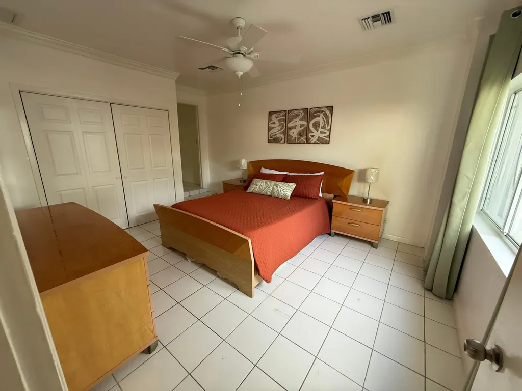 #7 Bayview Villas New Providence Paradise Island BS