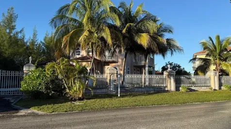 Fortune Bay Drive 2 Grand Bahama Freeport BS