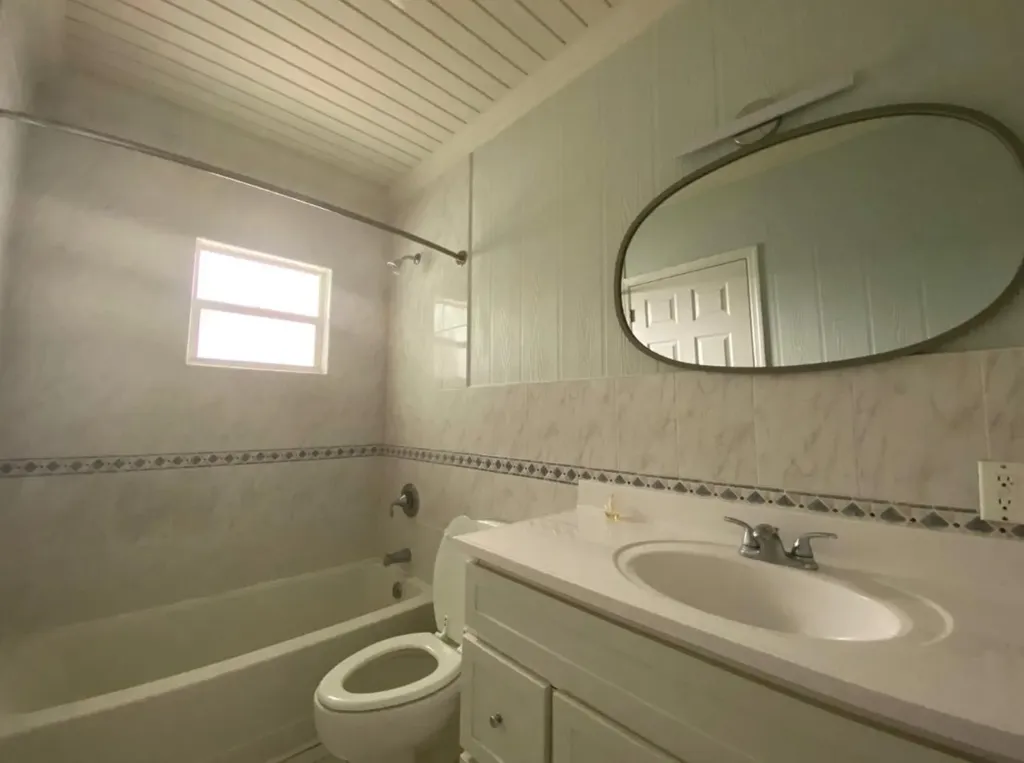 Cottage 9b Montagu Villas New Providence Paradise Island BS