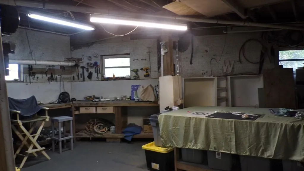 Brenville Miller Road Long Island BS