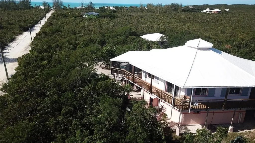 Brenville Miller Road Long Island BS