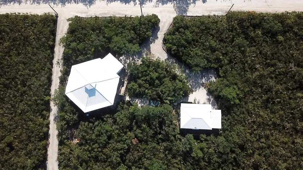 Brenville Miller Road Long Island BS