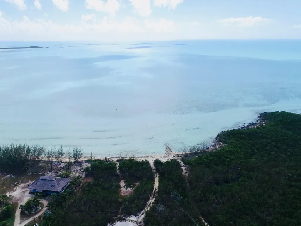 Wemyss Bight Long Island BS