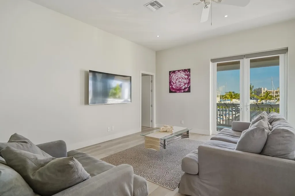 #2 Galleon Bay New Providence Paradise Island BS