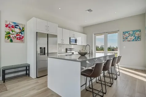 #2 Galleon Bay New Providence Paradise Island BS