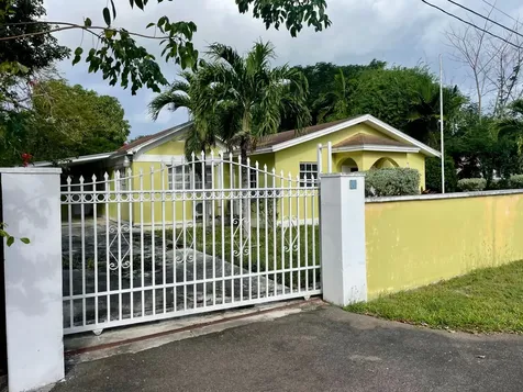 Woodland Road 10 New Providence Paradise Island BS