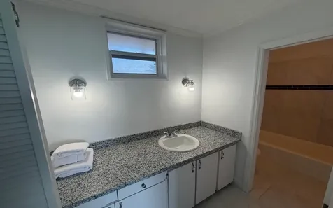 Delaporte Pointe New Providence Paradise Island BS