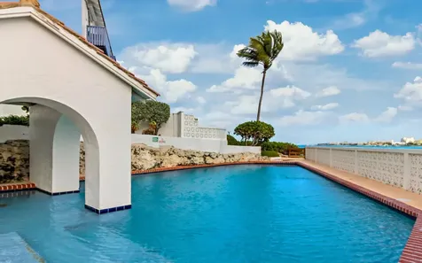 Delaporte Pointe New Providence Paradise Island BS