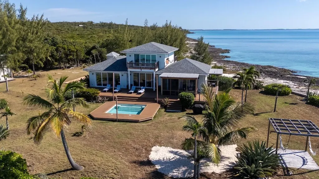 Beachfront Estate Eleuthera BS