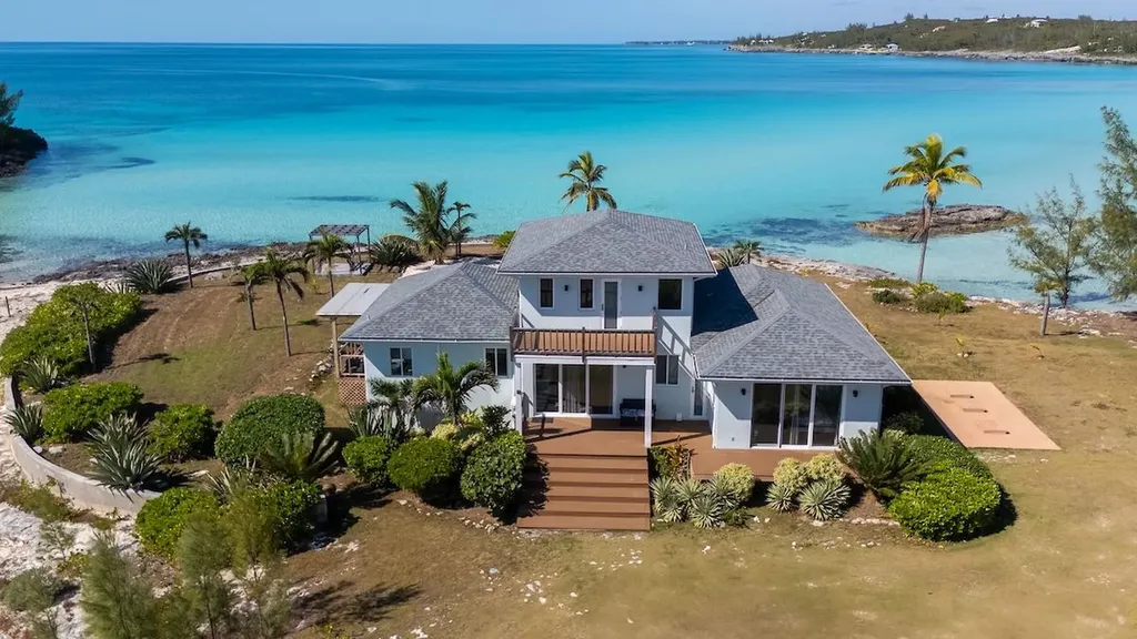 Beachfront Estate Eleuthera BS