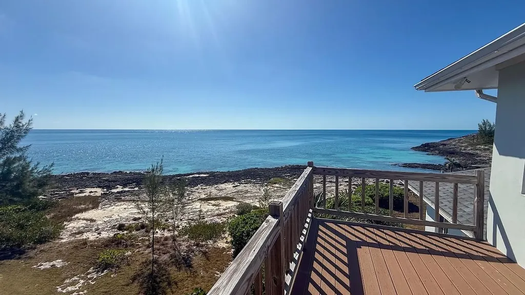 Beachfront Estate Eleuthera BS