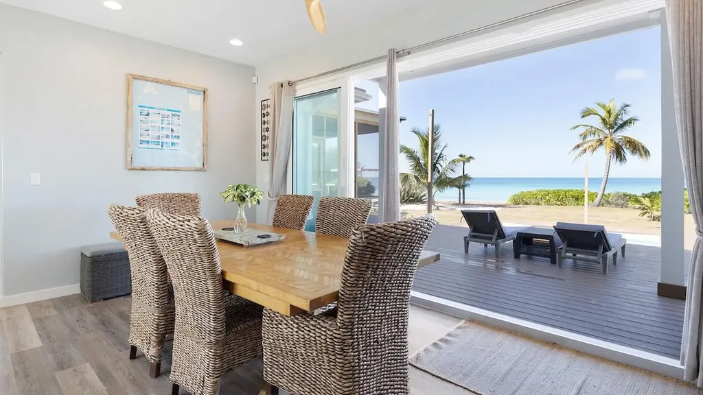 Beachfront Estate Eleuthera BS