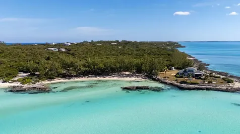 Beachfront Estate Eleuthera BS