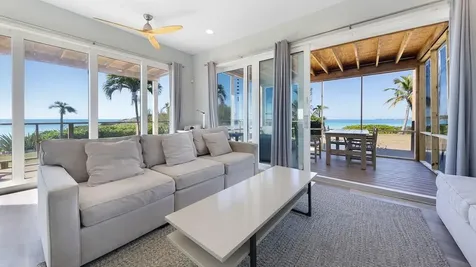 Beachfront Estate Eleuthera BS