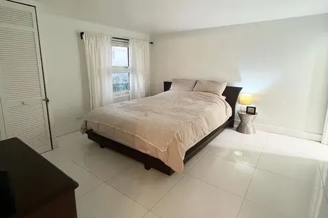 Delaporte Condo New Providence Paradise Island BS