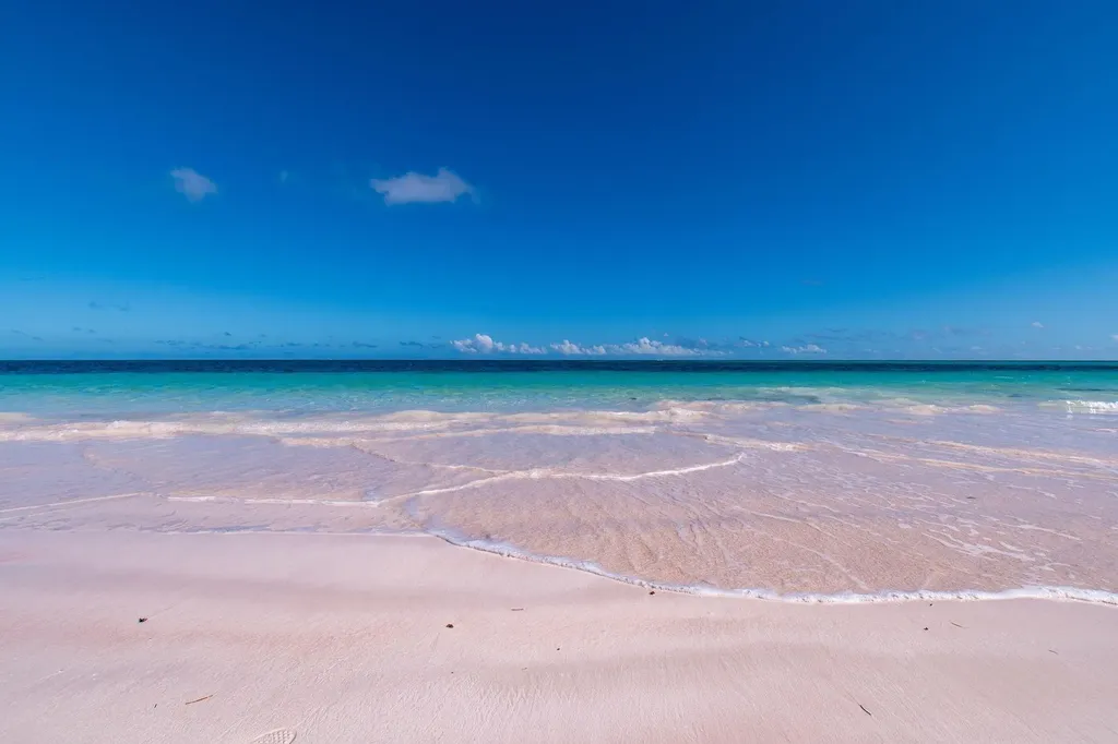 35 Acres Bannerman Town Eleuthera BS