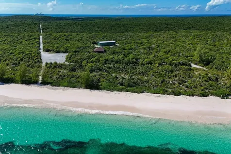 35 Acres Bannerman Town Eleuthera BS