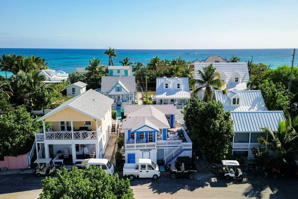 Baystreet Tellin Abaco BS