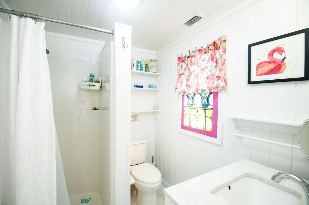 Baystreet Tellin Abaco BS