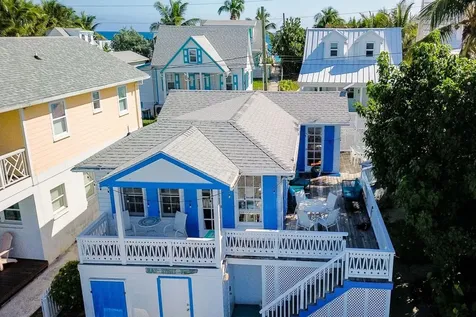 Baystreet Tellin Abaco BS