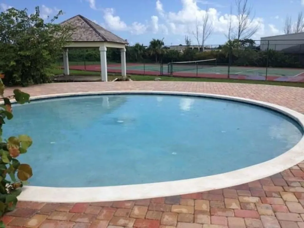 462 King Fish Dr., West W New Providence Paradise Island BS