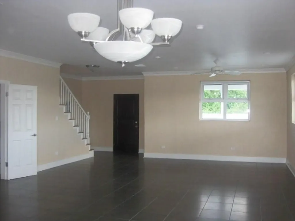 462 King Fish Dr., West W New Providence Paradise Island BS