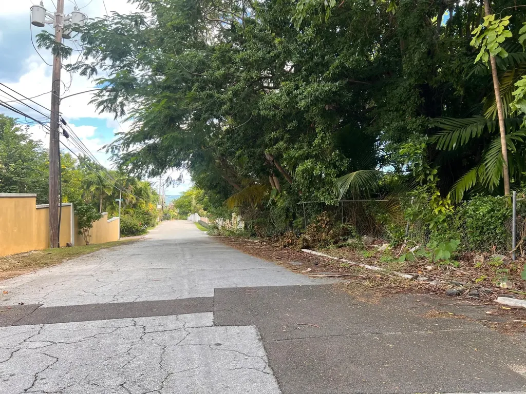 Chancery Lane Off Eastern New Providence Paradise Island BS