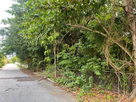 Chancery Lane Off Eastern New Providence Paradise Island BS