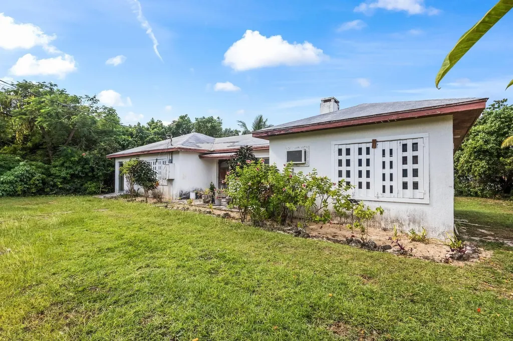 Lot 15, Colebrooke Dale Eleuthera BS