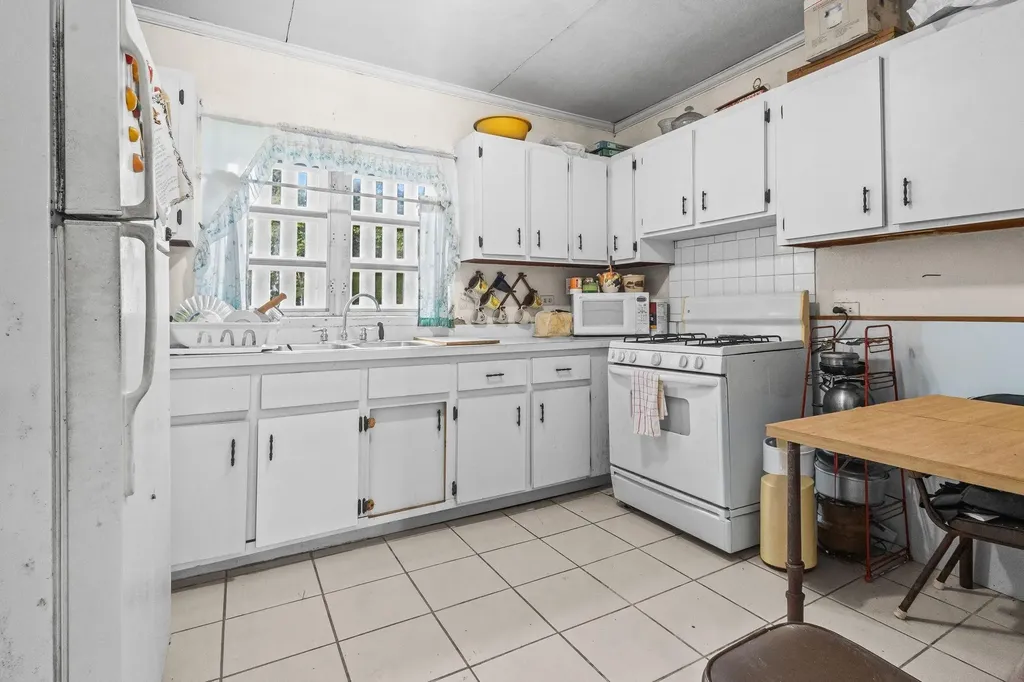 Lot 15, Colebrooke Dale Eleuthera BS