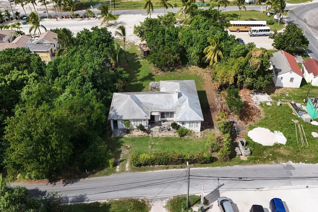 Lot 15, Colebrooke Dale Eleuthera BS