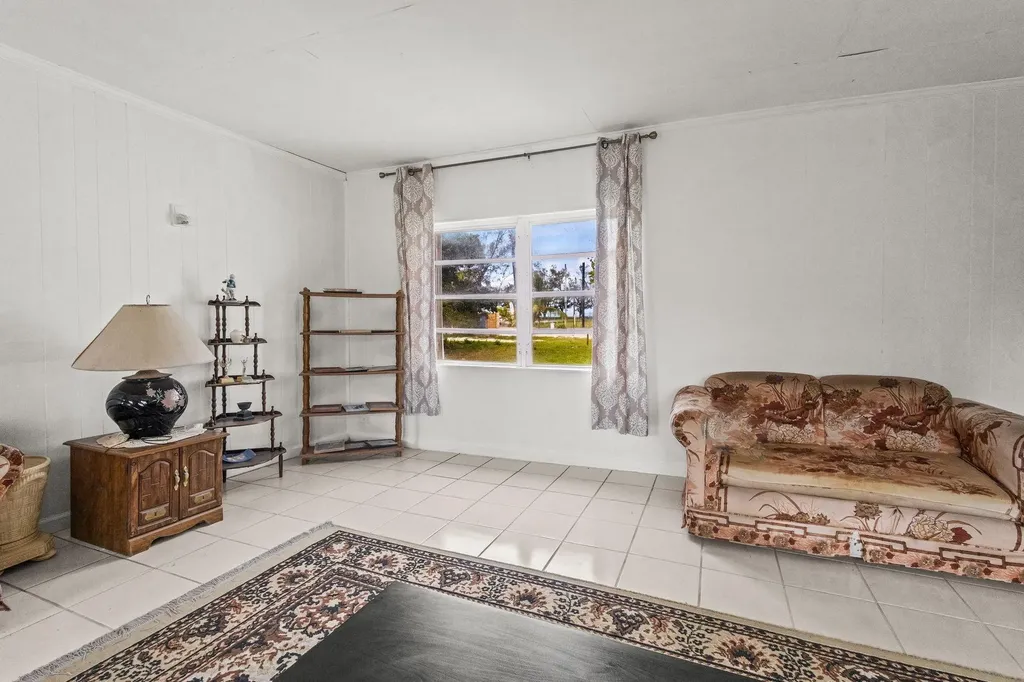 Lot 15, Colebrooke Dale Eleuthera BS