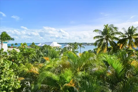 Paradise Island #6 New Providence Paradise Island BS