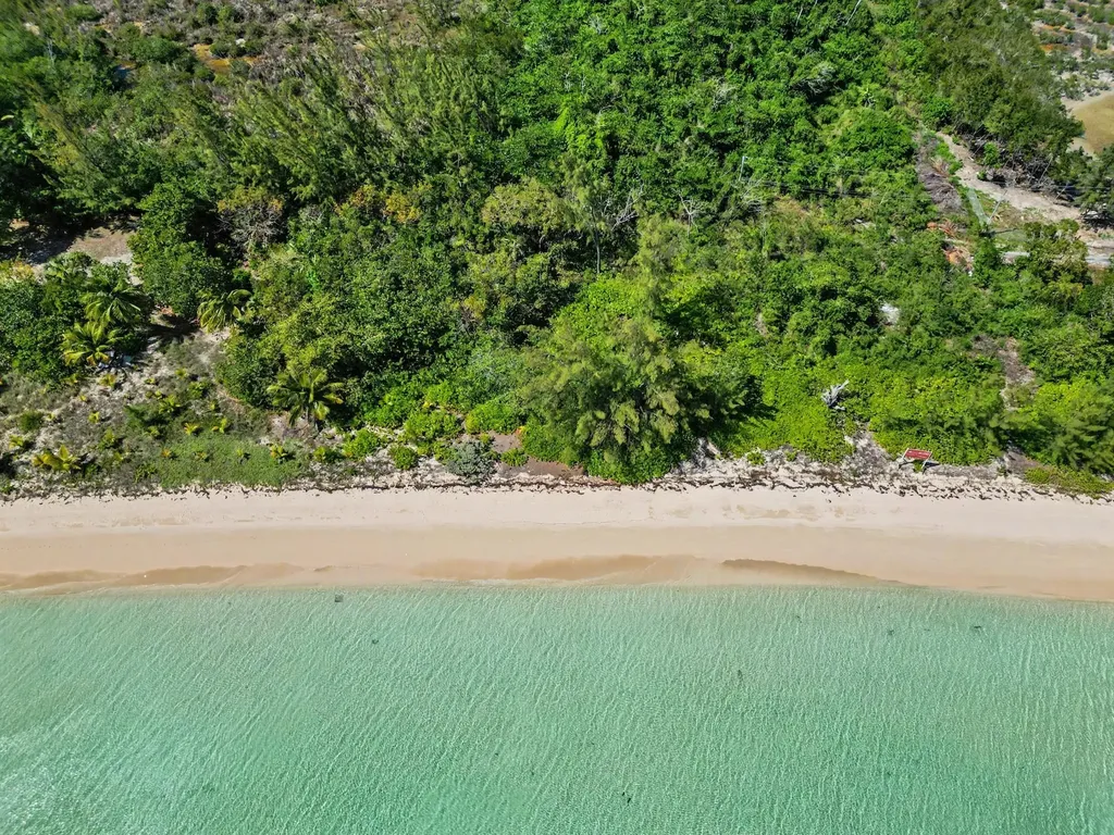 Lot 9, Windsor Lakes New Providence Paradise Island BS