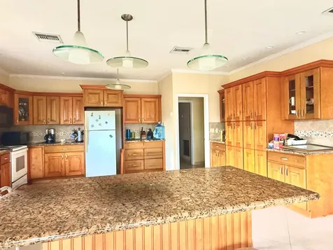 Bamboo Cay 47 Grand Bahama Freeport BS