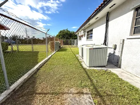 Bamboo Cay 47 Grand Bahama Freeport BS