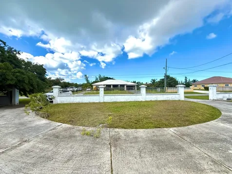 Bamboo Cay 47 Grand Bahama Freeport BS