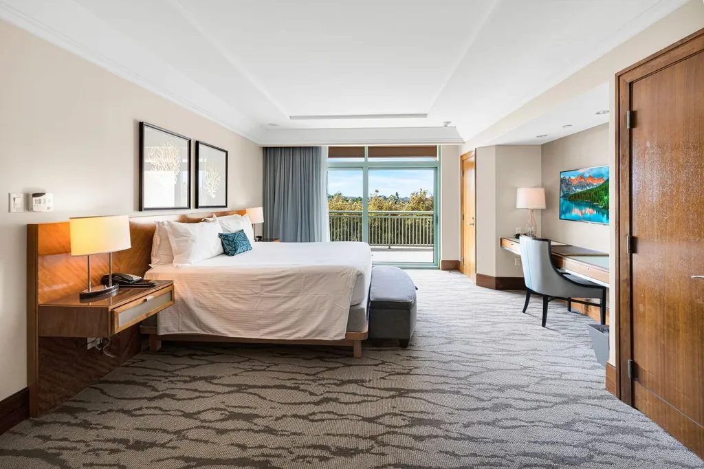 The Reef, Atlantis New Providence Paradise Island BS