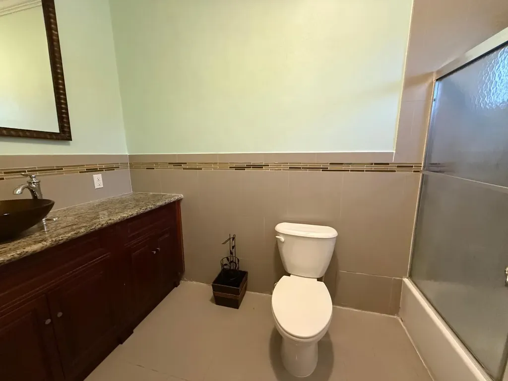 West Lake Plantation New Providence Paradise Island BS