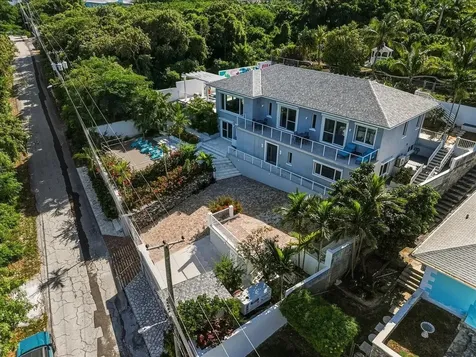 Fort View House, Winton New Providence Paradise Island BS