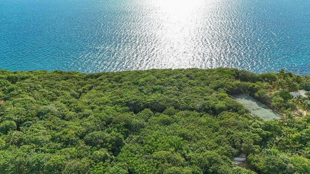 1.348 Acres, Cliff Front Eleuthera BS