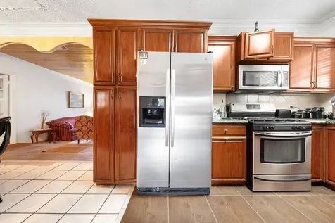 243 Dorsetteville Sect. 3 New Providence Paradise Island BS