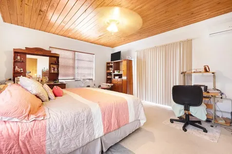 243 Dorsetteville Sect. 3 New Providence Paradise Island BS