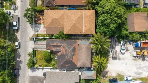 243 Dorsetteville Sect. 3 New Providence Paradise Island BS