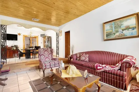 243 Dorsetteville Sect. 3 New Providence Paradise Island BS